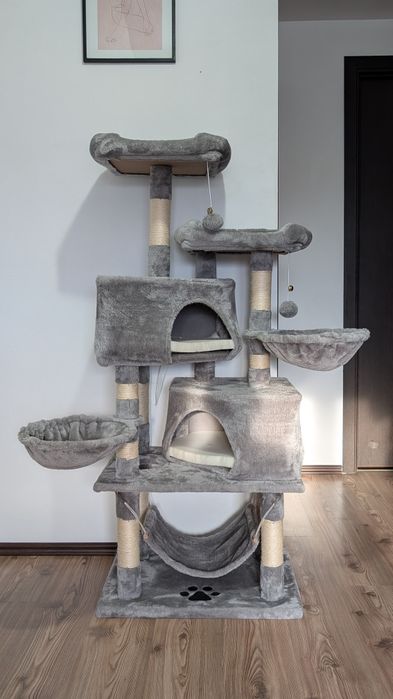 Ansamblu pentru pisici