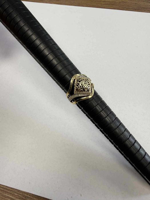 Продавам Златен Дамски Пръстен 14к 585