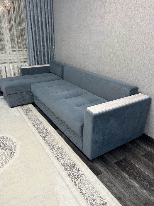 Диван угловой в хорошом состоянии