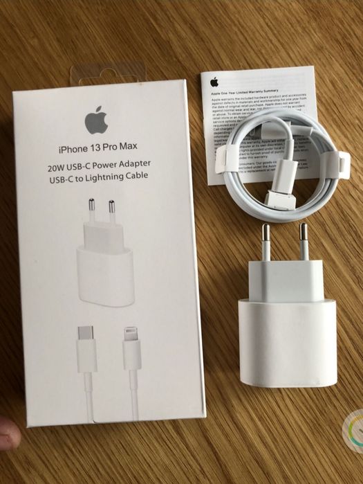 iPhone zaryadchik
