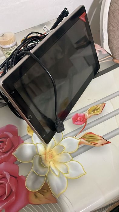 Продам автомобильный видеомагнитафон