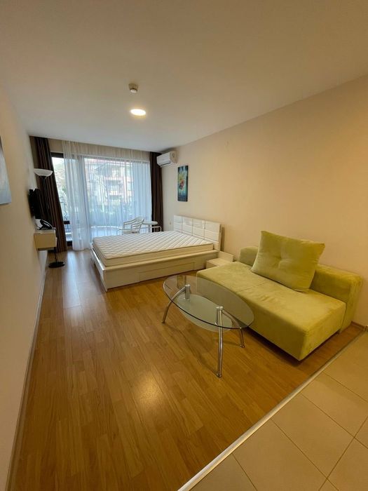 Продавам студио на първа линия море – Свети Влас