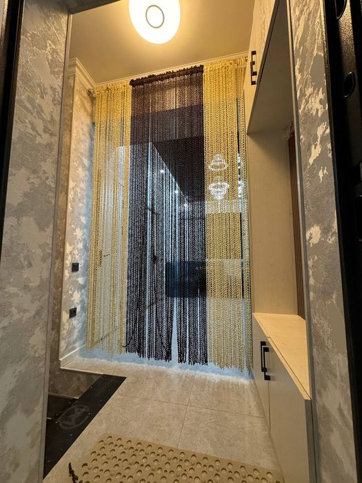 Продаётся квартира дуплекс сергели на против машинного базара