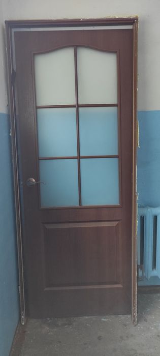 Продам двери б/у