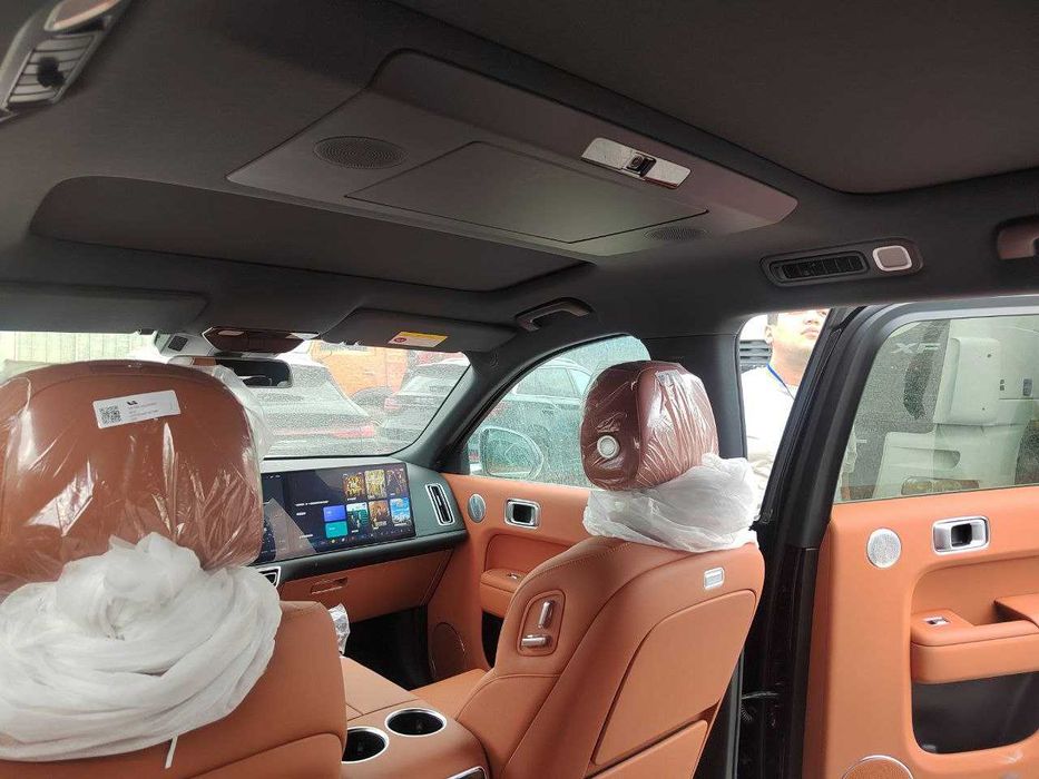 Lixiang LI9  ultra в наличии