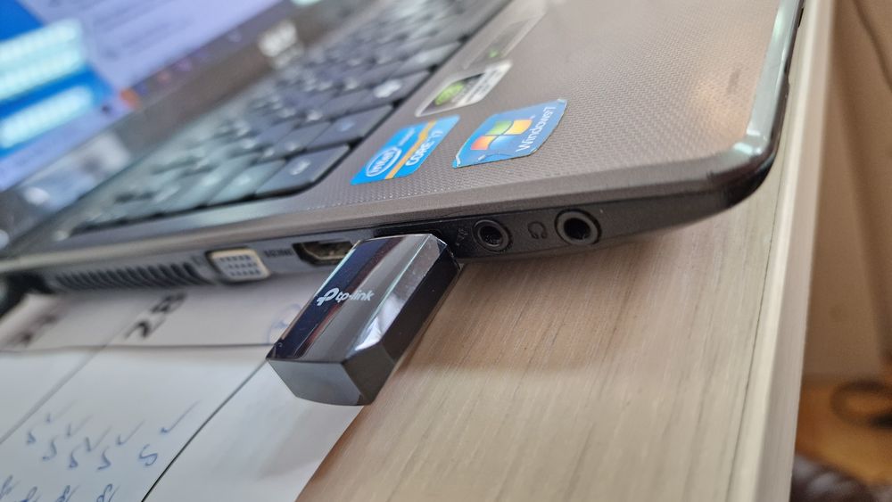 Laptop ACER I7 8gb 1gb Nvidia dedicata + placa video integrata