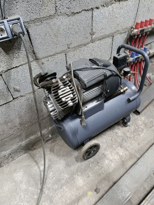 Компрессор масляный