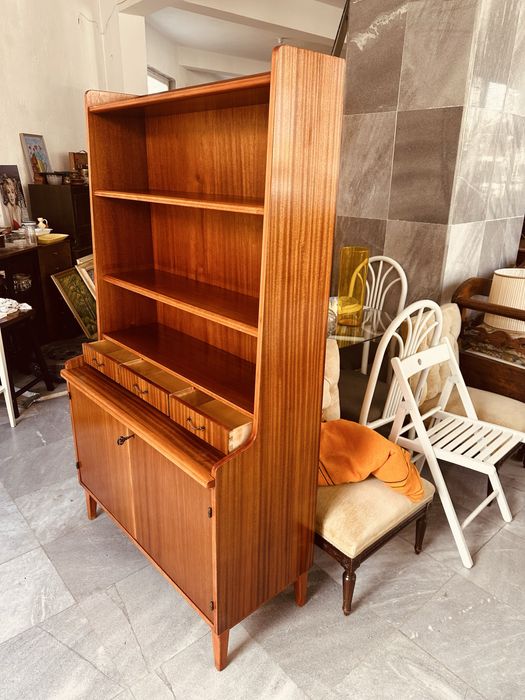Шведска винтидж библиотека / секретер – Mid-Century Modern