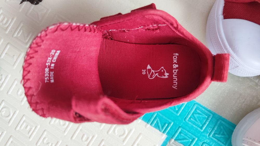 Бебешки обувки -  нови