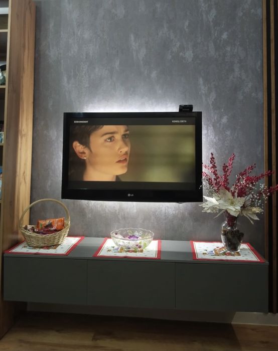 Продам телевизор