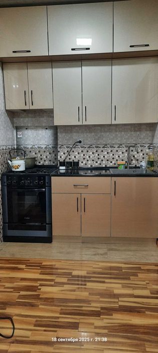 Миробод тумани Куйлик массив 4 срочно 2 хонали кв сотилади   2/2/4