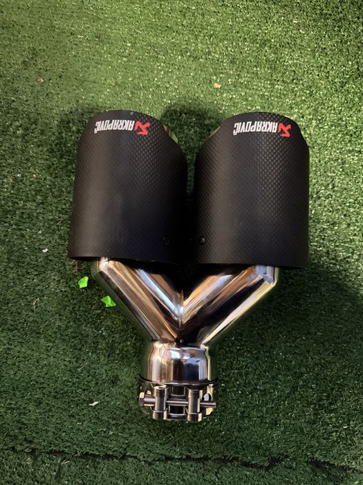 Накрайник акрапович