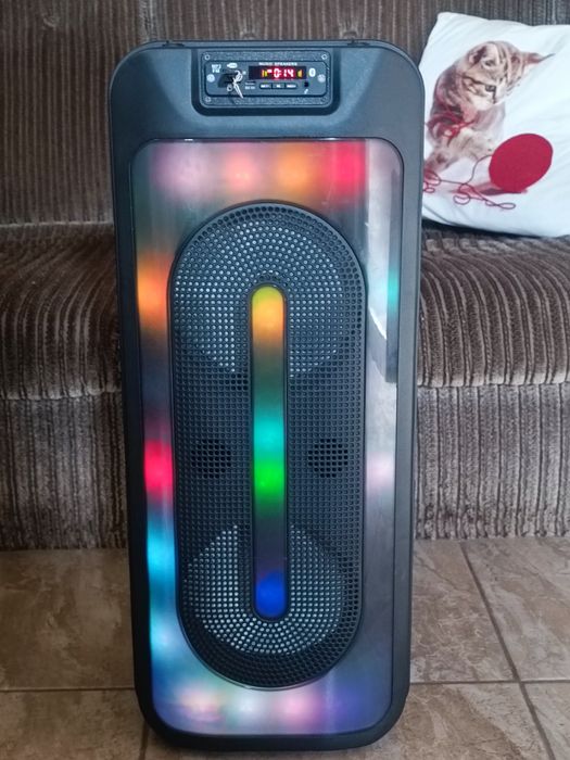 Boxa portabila bluetooth în stare foarte bună