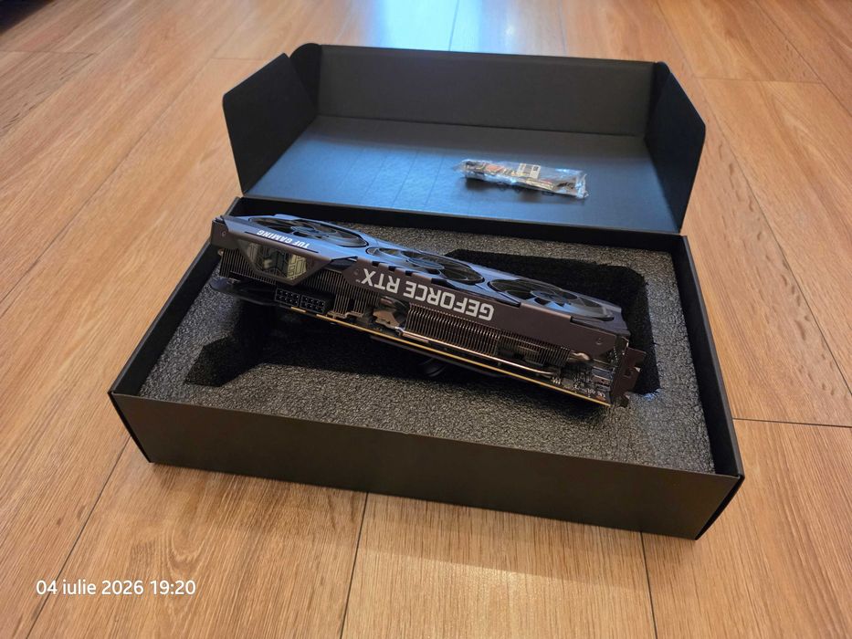 Placa video Asus GeForce RTX 3080 TUF Gaming