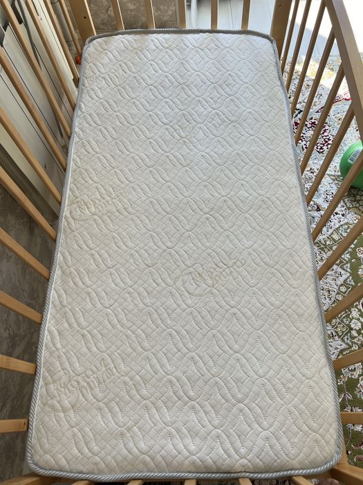 Детская кроватка, качалка