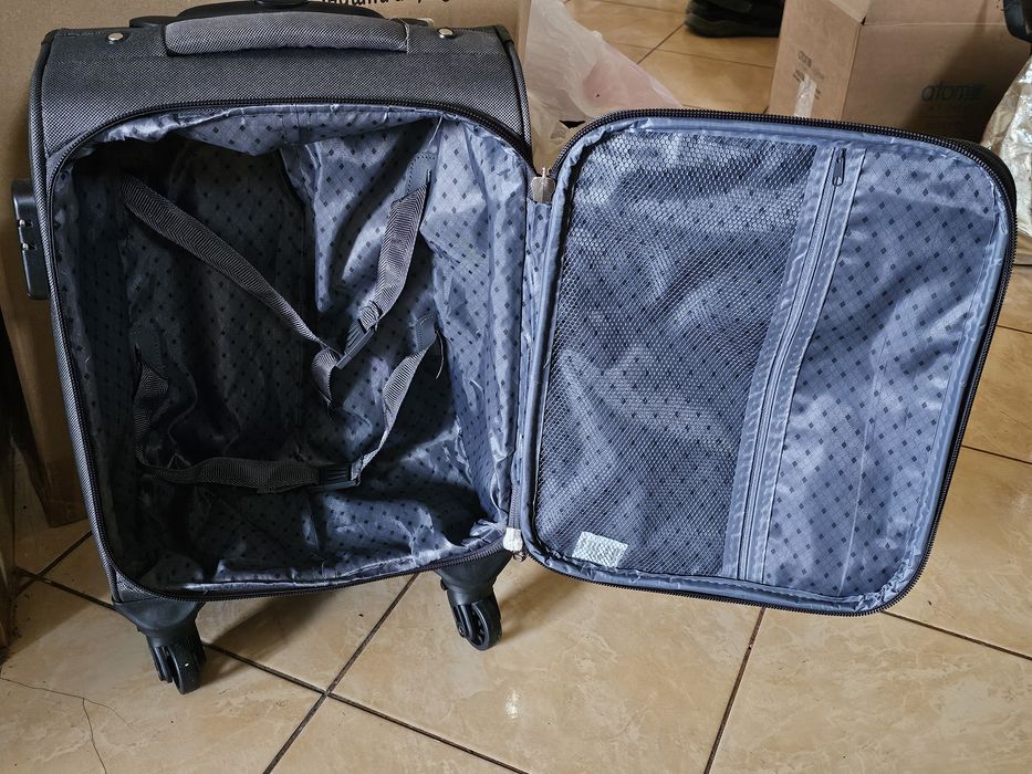 Troler Gri cu cifru 50 x 32 x 22 cm
