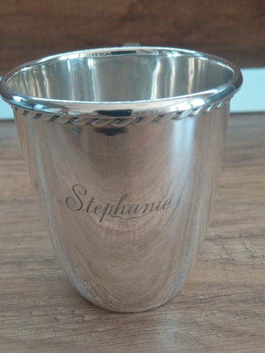 Продавам антикварна Данска сребърна чаша GEORG JENSEN 1923 г.