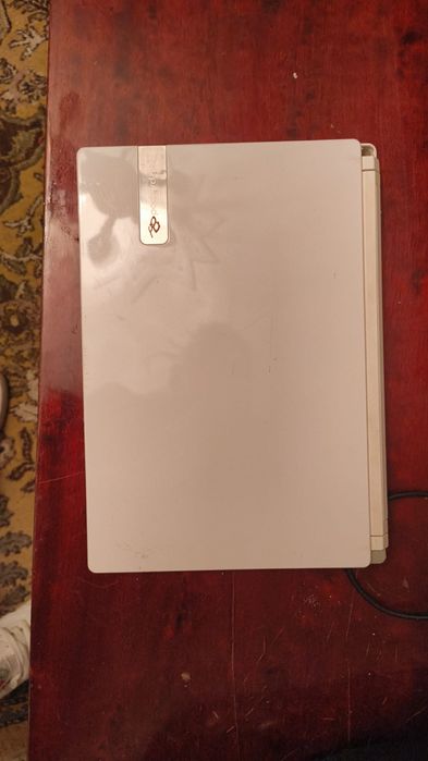 Vand laptopuri pentru piese 95% functionale