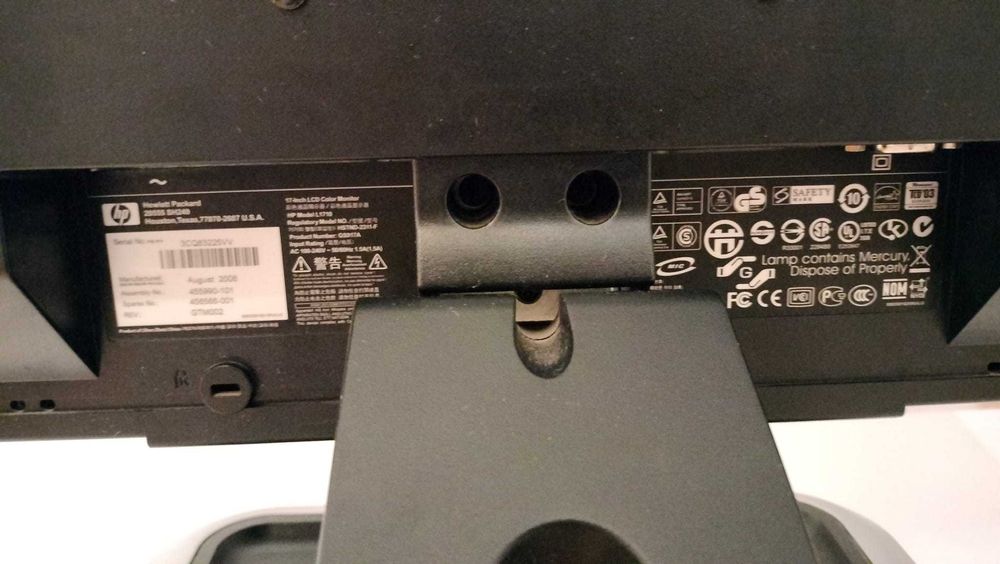 Monitoare HP 17 inch / Philips 24 inch