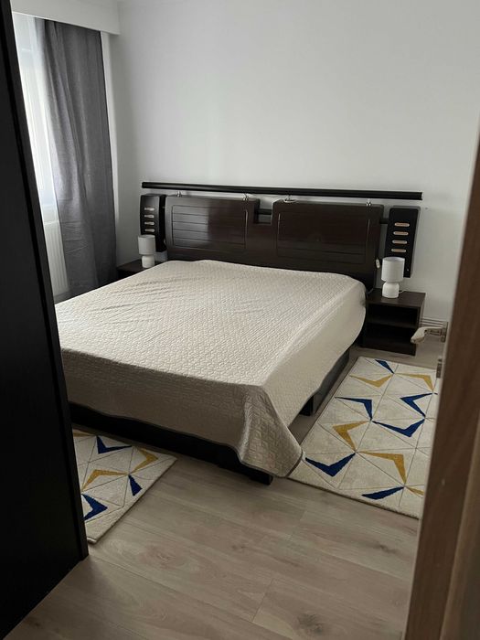 Închiriez apartament 2 camere ultracentral
