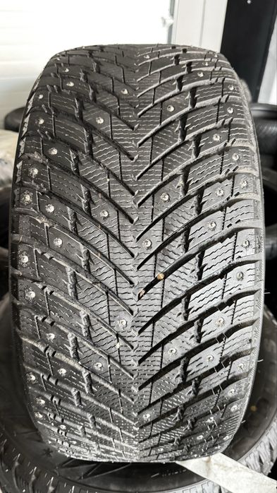 Шины 275/40/19 Zmax winternova stud 2