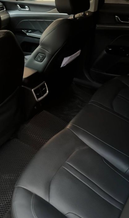 Kia k5 6-poz Srochno sotiladi!