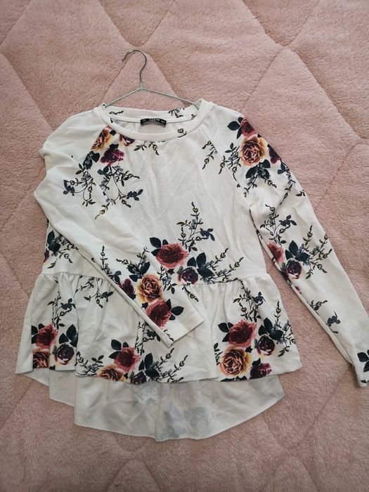 Блузи и Риза Reserved