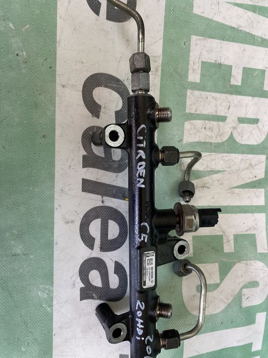 Rampă injectoare Citroen C5 2.0 hdi 2011