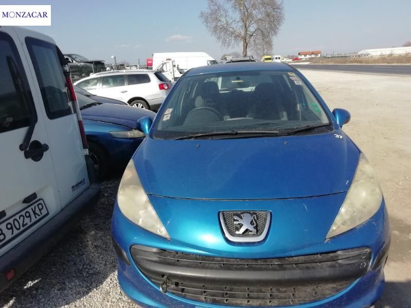 Peugeot 207 на части