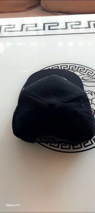 Страхотни шапки с козирка