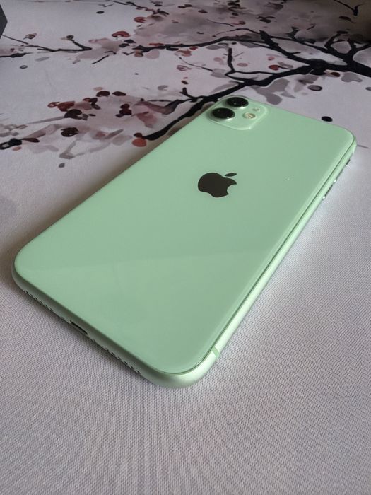 IPhone 11 / 128 gb