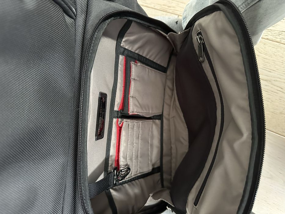 Чемодан-рюкзак victorinox.