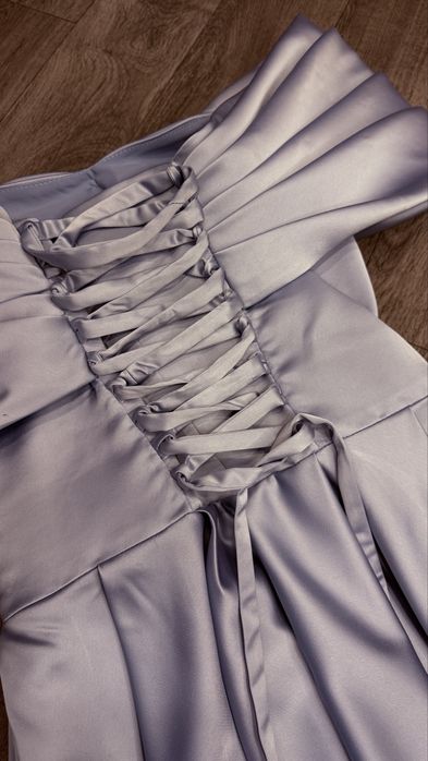 Продам новое вечернее платье. Идеально подойдет для выпускного.