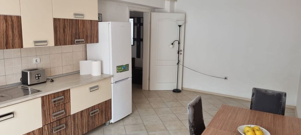 Apartament de inchiriat