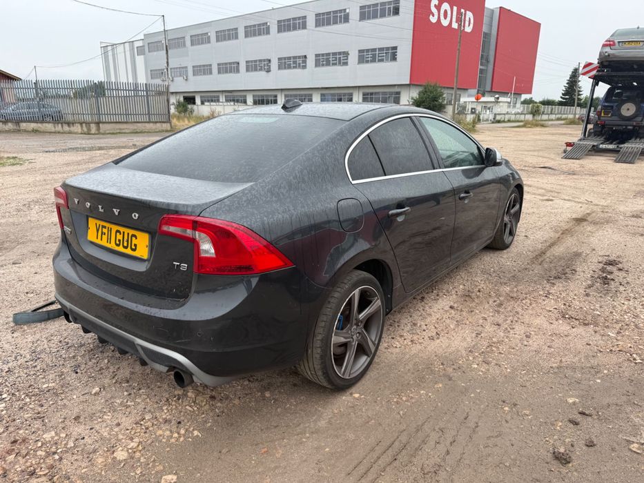 на части Volvo s60 D3 1.6t R design 6 скорости 2012