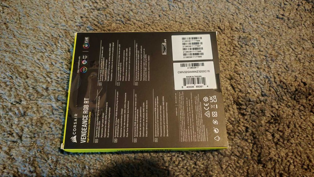 Рам памет Corsair Vengeance RGB RT Gunmetal 4x8GB 32GB DDR4 3200MHZ