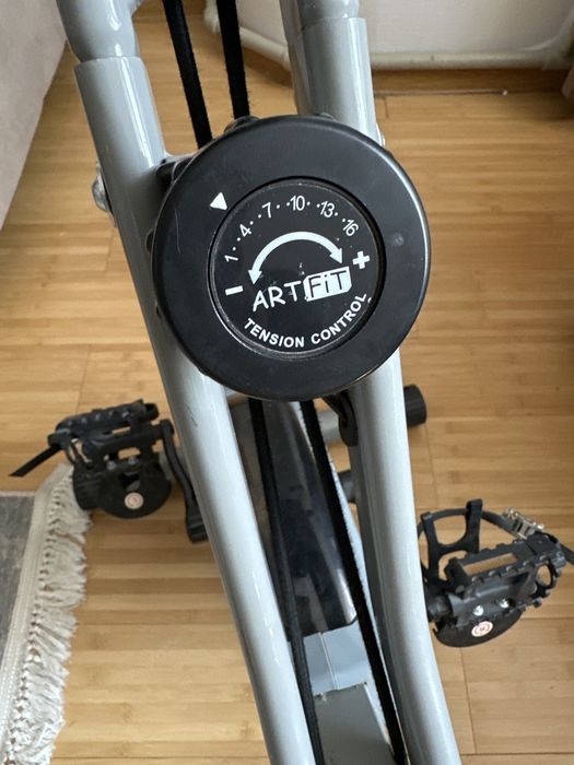 Велотренажер ARTFIT