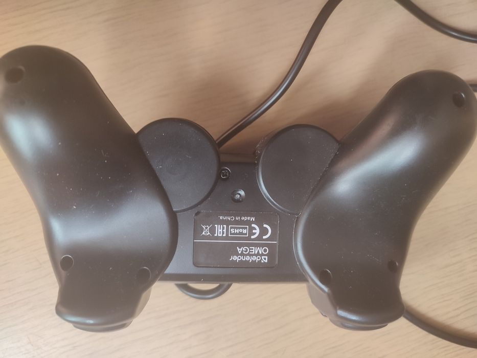 Джойстик  Defender почти новый самовывоз