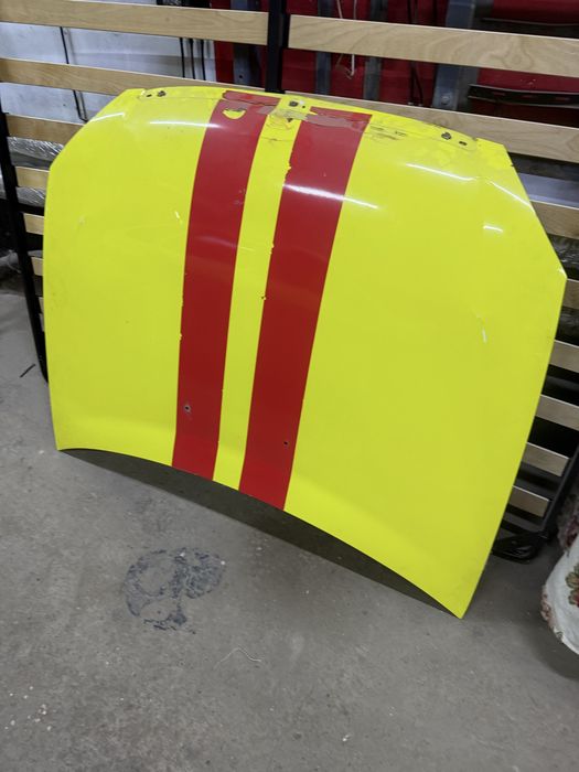 Капот продам лада приора