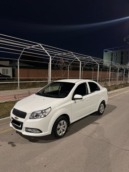 продается nexia 3 2020 год