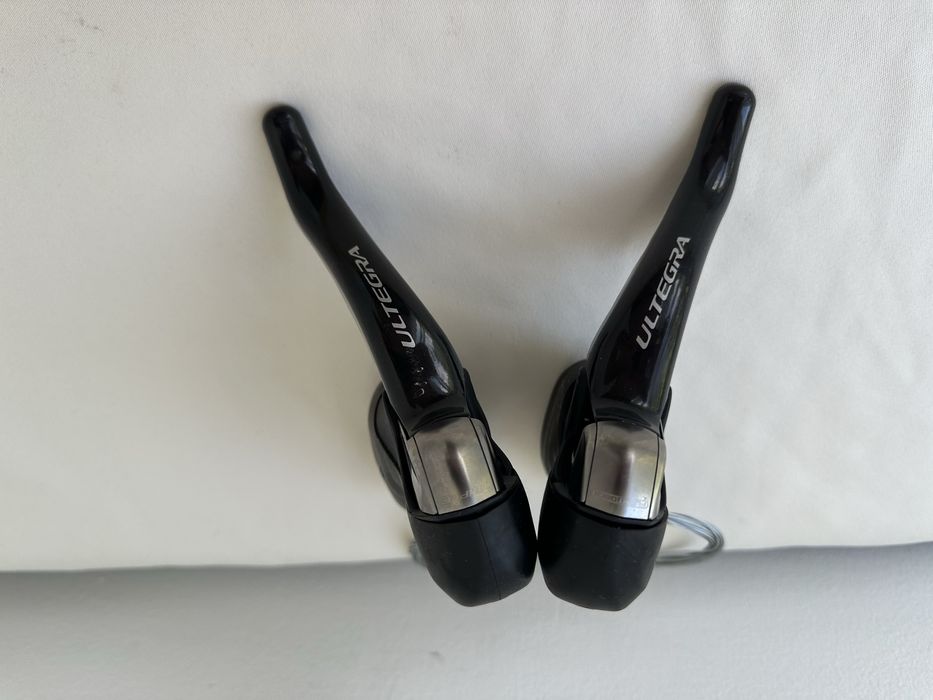 Shimano Ultegra st-6700/03-шосейни команди 2/3x10 speed