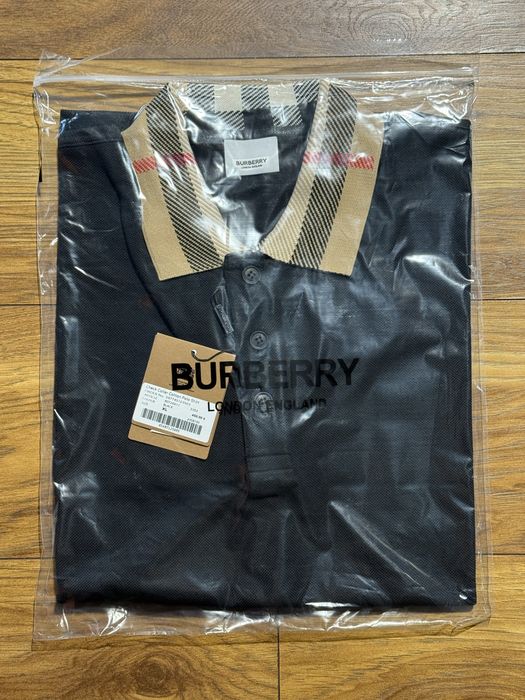 Тениска Burberry неносена