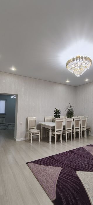 Продам двухэтажный коттедж Асан