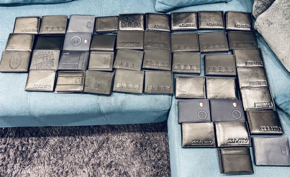 Мъжки портфейли внос от Италия.Ест. кожа.Нови,за футболни маниаци :)