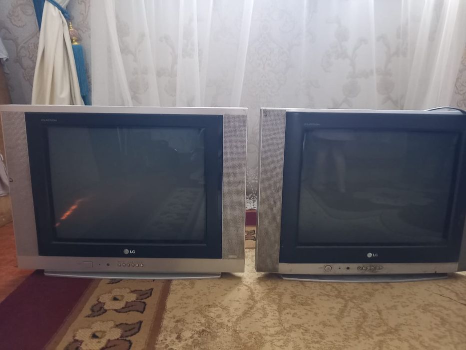 Телевизор 2 штук
