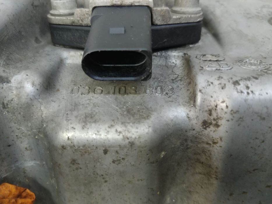 baie ulei 2.0 tdi bmp vw passat 3c b6  03g103603