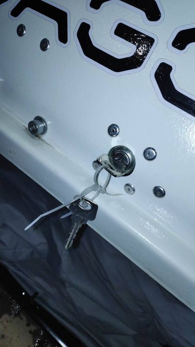 Бокс палатка Yuago