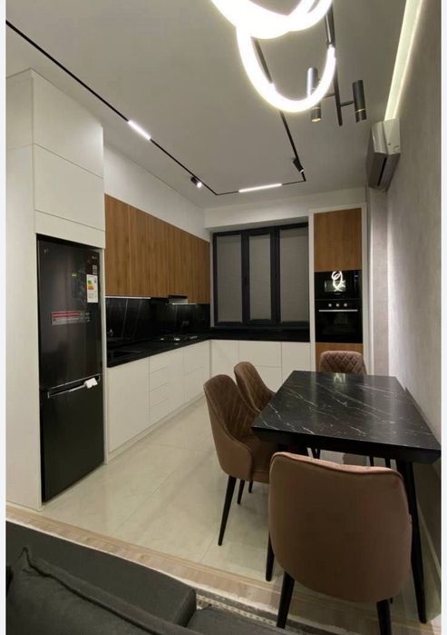 Assalom Sohil ! Сдается 2х комнатная квартира с евроремонтом !