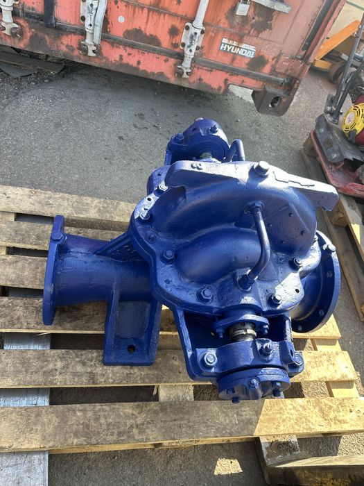 Насос для воды Д320/70.