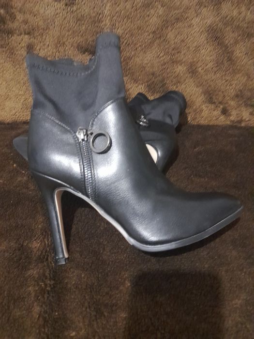 Ghete piele 37 Italia